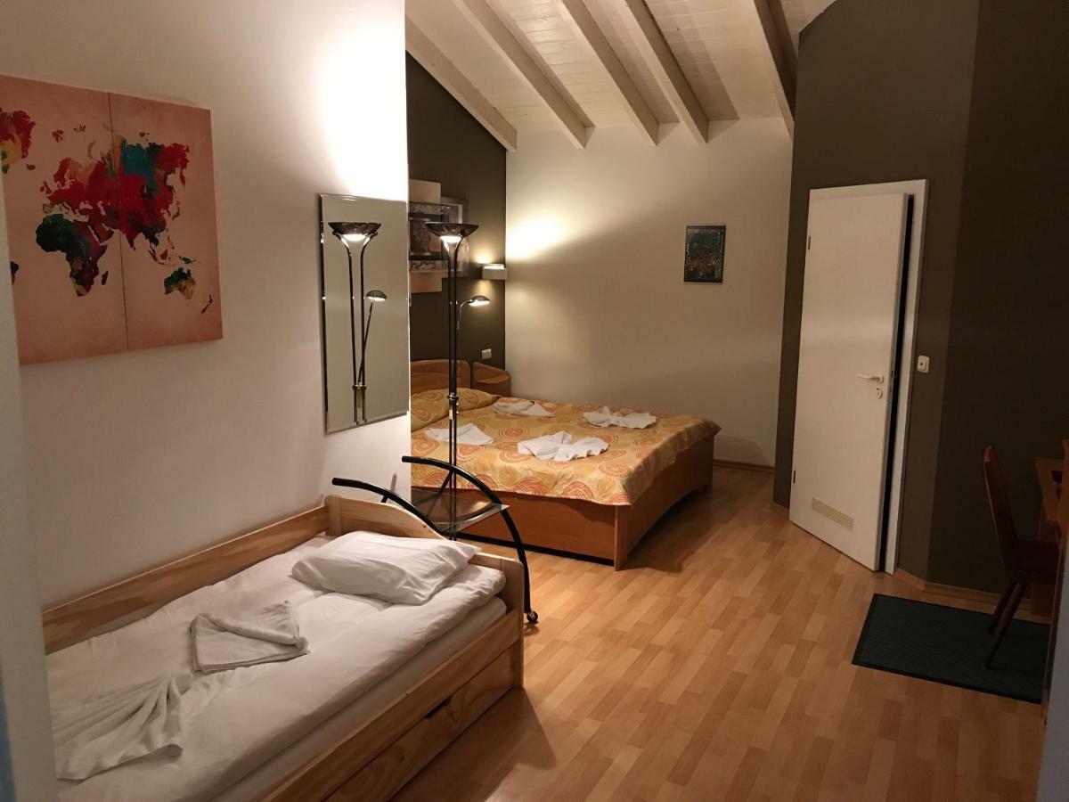 Hotel Korfu Geiselhoring Exteriör bild